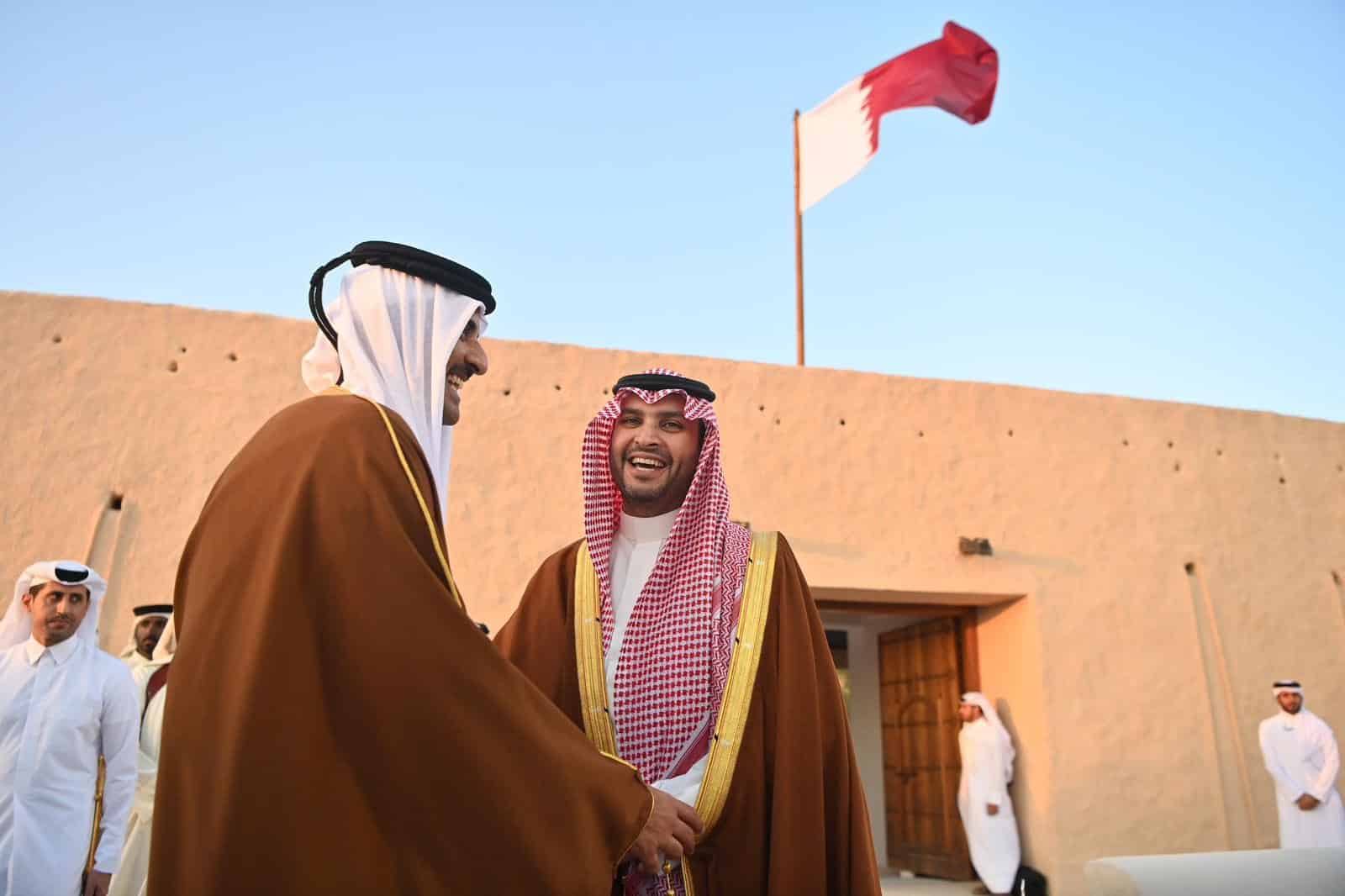 من داخل زفاف الشيخ خليفة بن حمد آل ثاني والشيخة فاطمة بنت ناصر آل ثاني