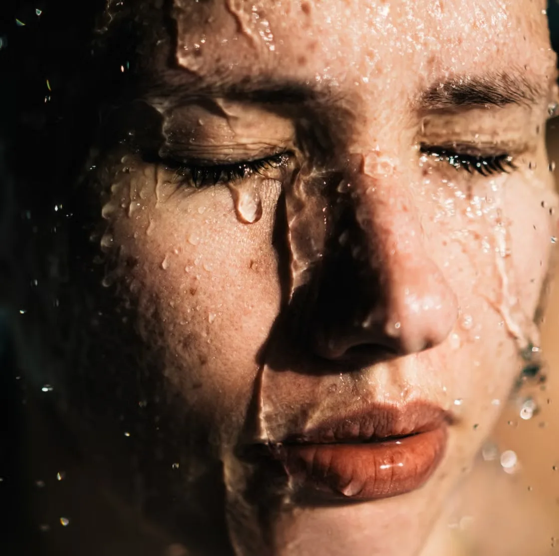 مقشر للجسم بمواد طبيعية