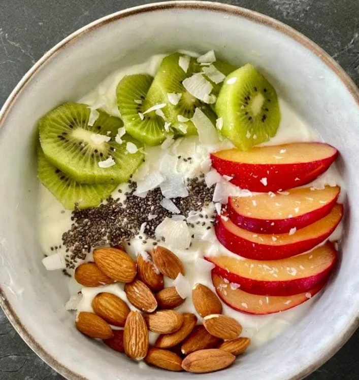 فواكه مشوية مع المكسرات