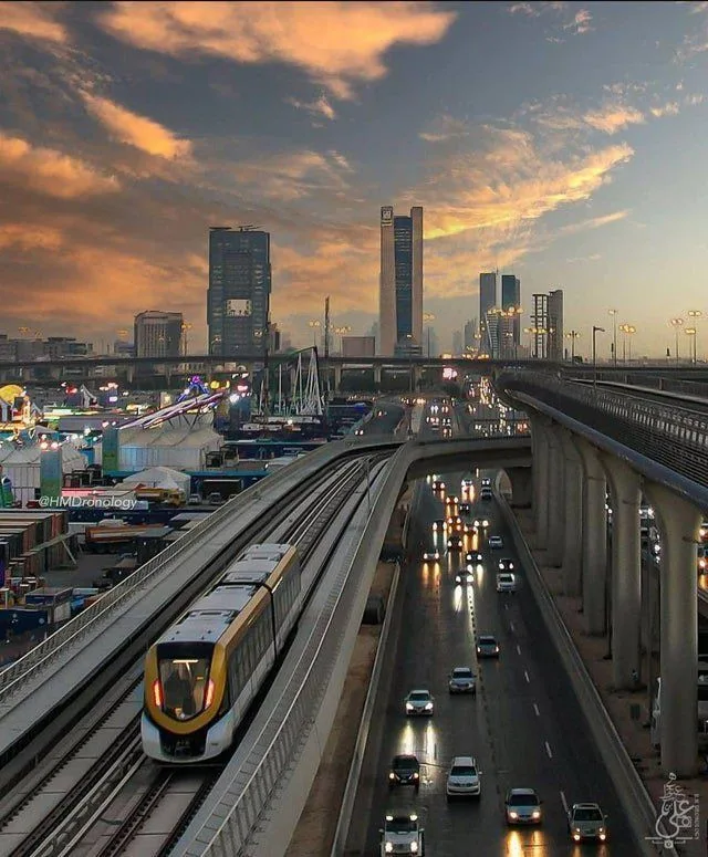 المواعيد الجديدة لمترو الرياض 2025