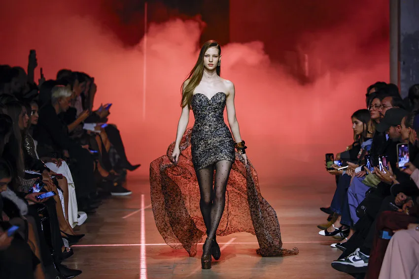 مجموعة ايلي صعب لربيع وصيف 2026