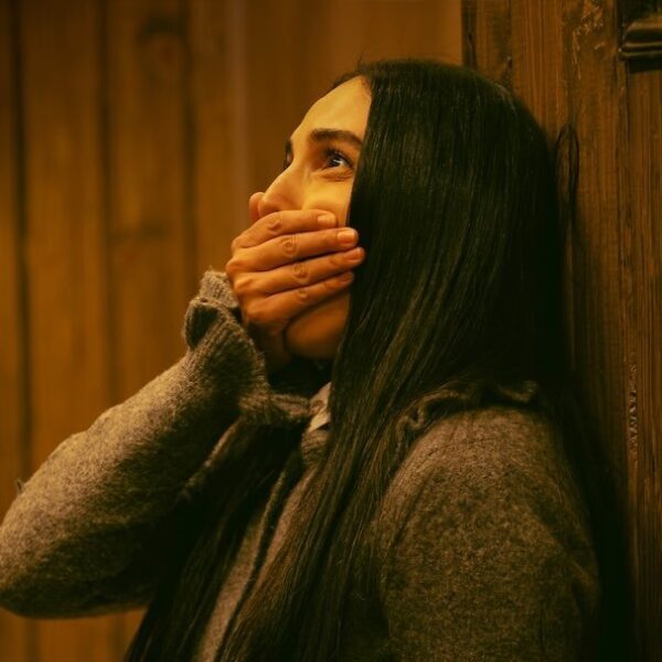 ما هي أحداث مسلسل عرض وطلب؟