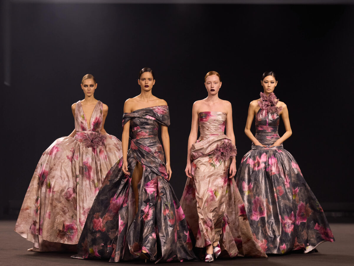 مجموعة إيلي صعب لخريف وشتاء 2026 – 2027