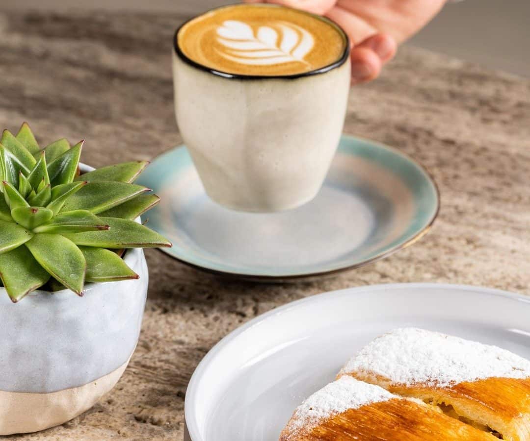 الصورة من حساب انستقرام مقهى لوبي الدوحة